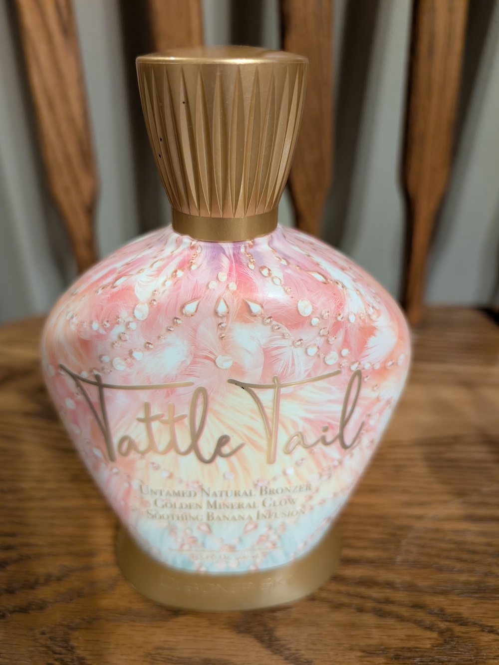 Tattle Tail Untamed Natural Bronzer with Golden Mineral Glow